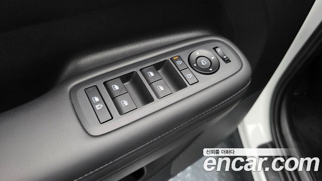 Hyundai Santafe 2025 — photo 30