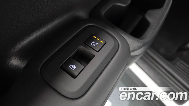 Hyundai Santafe 2025 — photo 34