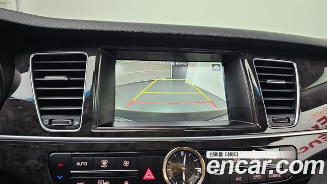 Kia K9 2018 — photo 21