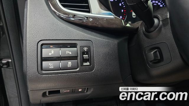 Kia K9 2018 — photo 22