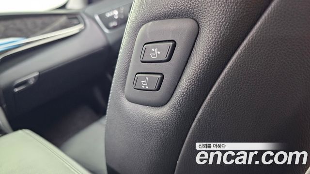Kia K9 2018 — photo 23