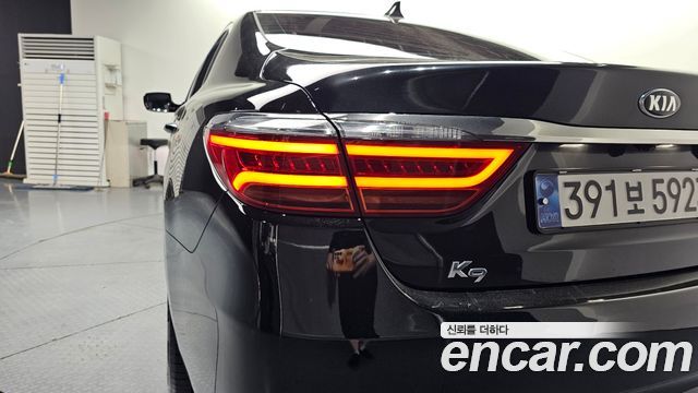 Kia K9 2018 — photo 9