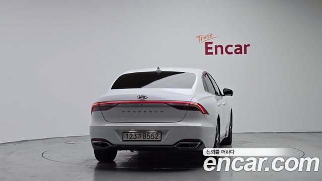 Hyundai Grandeur 2022 — photo 4