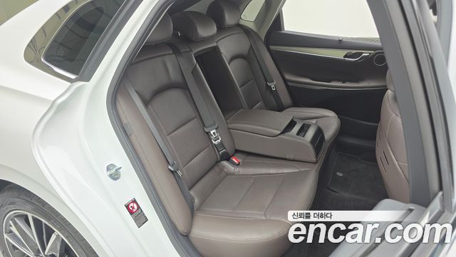 Hyundai Grandeur 2022 — photo 12