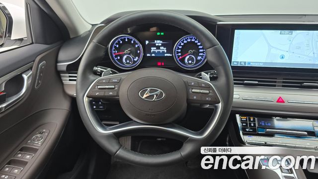 Hyundai Grandeur 2022 — photo 13
