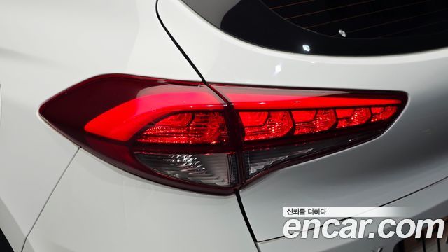 Hyundai Tucson 2016 — photo 9