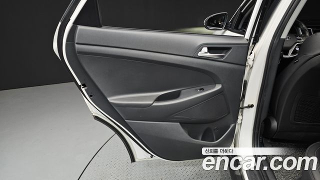 Hyundai Tucson 2016 — photo 15