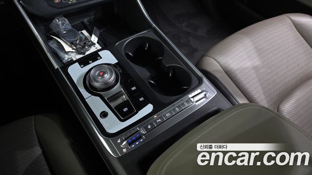 Kia Canival 2025 — photo 12