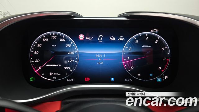Mercedes-Benz SL-Class 2026 — photo 11