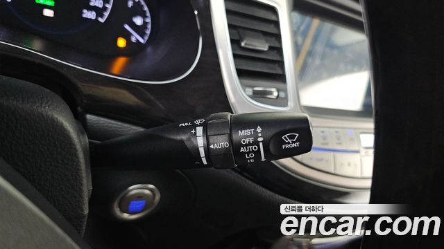 Hyundai Genesis 2014 — photo 22