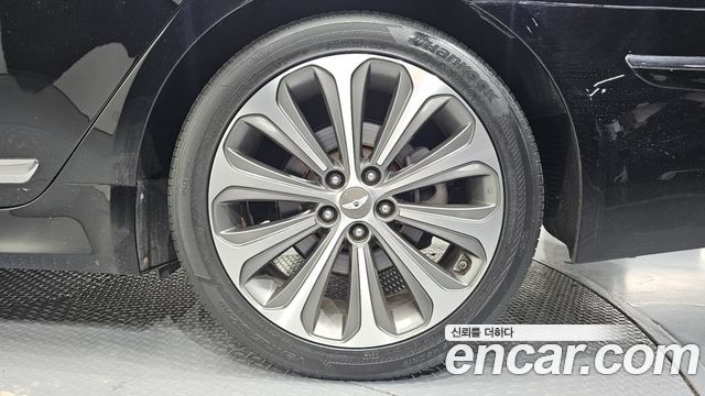 Hyundai Genesis 2014 — photo 7