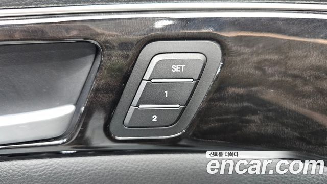 Hyundai Genesis 2014 — photo 30