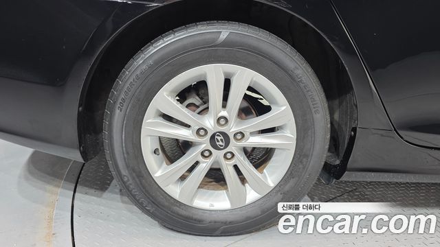 Hyundai Sonata 2011 — photo 5