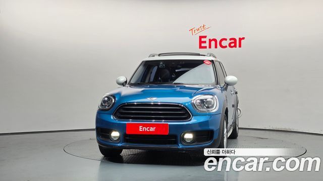 Mini Countryman 2018 — photo 3