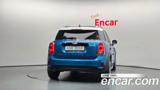 Mini Countryman 2018 — photo 4