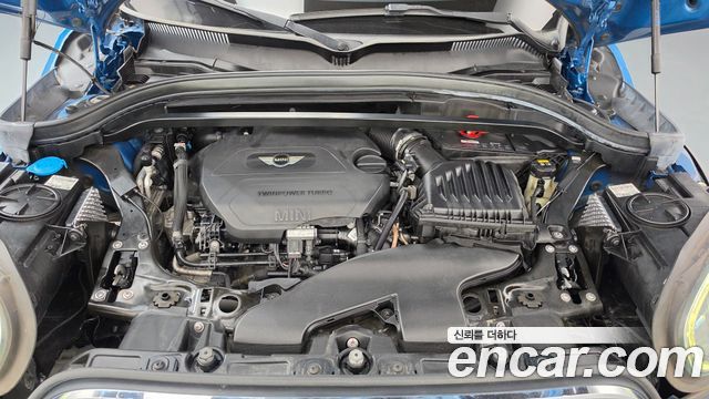 Mini Countryman 2018 — photo 6