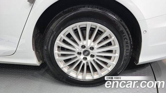 Audi A6 2021 — photo 7