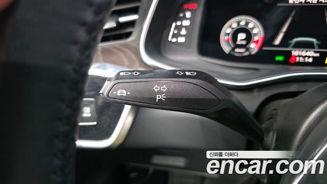 Audi A6 2021 — photo 28