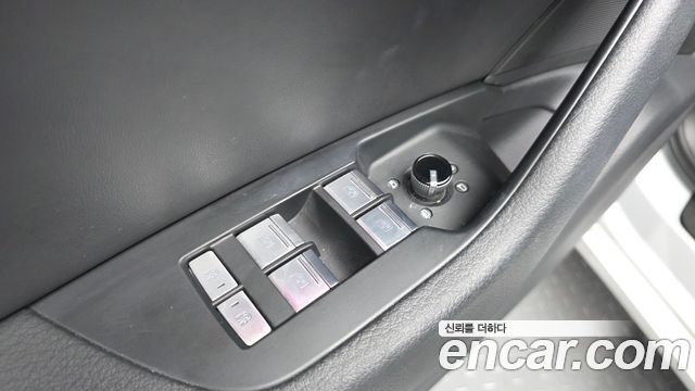 Audi A6 2021 — photo 29