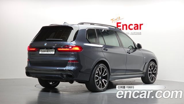 BMW X7 2019 — photo 2