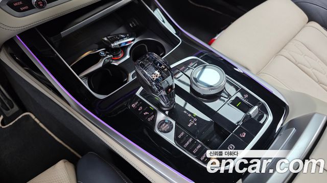 BMW X7 2019 — photo 12