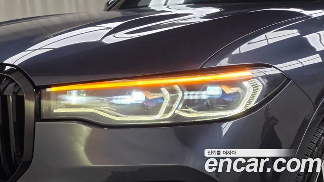 BMW X7 2019 — photo 8