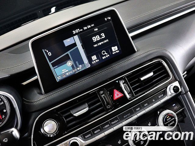 Genesis G70 2019 — photo 7
