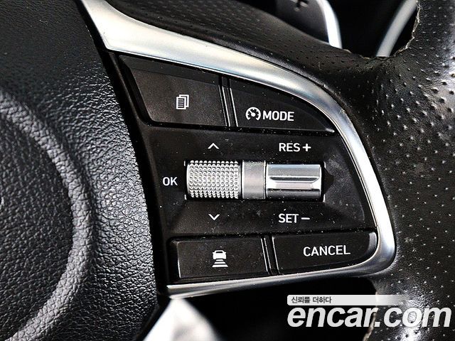 Genesis G70 2019 — photo 10