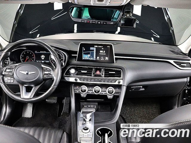 Genesis G70 2019 — photo 13