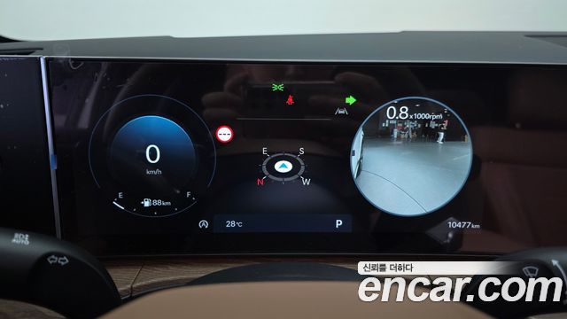 Hyundai Santafe 2024 — photo 11