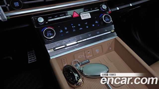 Hyundai Santafe 2024 — photo 23