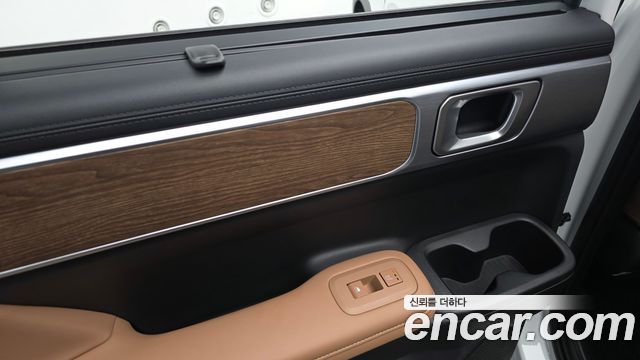 Hyundai Santafe 2024 — photo 25