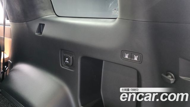 Hyundai Santafe 2024 — photo 38