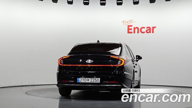 Hyundai Sonata 2021 — photo 4