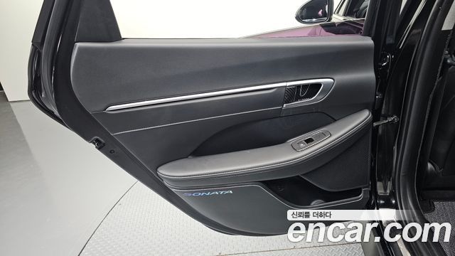 Hyundai Sonata 2021 — photo 15