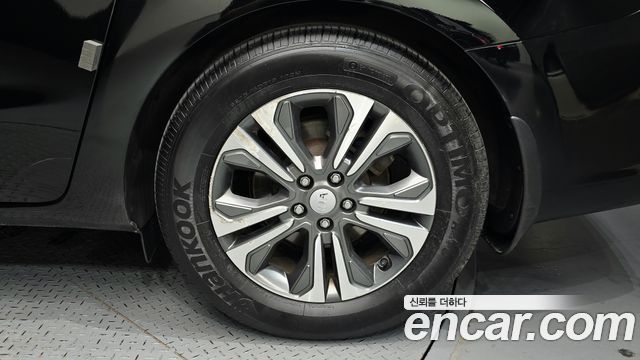 Kia Canival 2019 — photo 7