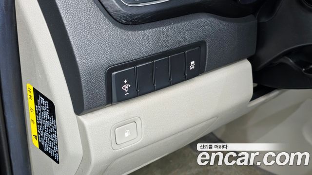 Kia Canival 2019 — photo 27