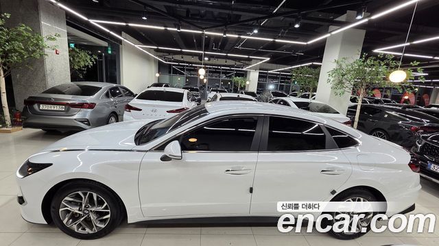 Hyundai Sonata 2021 — photo 8