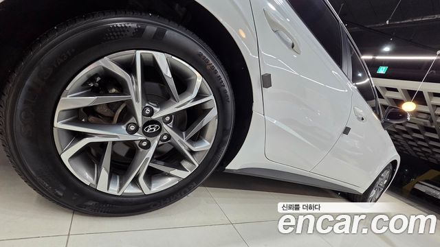 Hyundai Sonata 2021 — photo 11