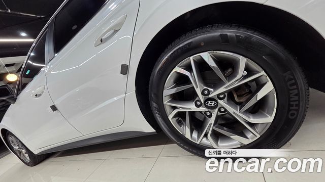 Hyundai Sonata 2021 — photo 12