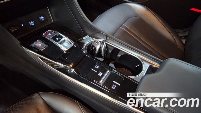 Hyundai Sonata 2021 — photo 17