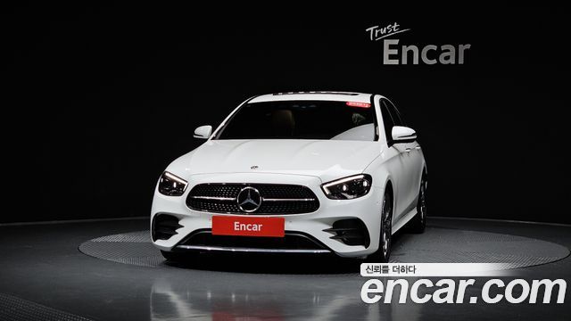 Mercedes-Benz E-Class 2021 — photo 3