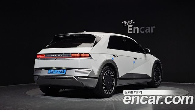 Hyundai Ioniq5 2022 — photo 2
