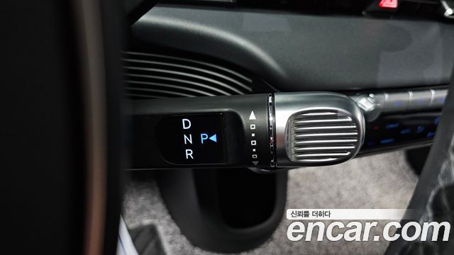 Hyundai Ioniq5 2022 — photo 12