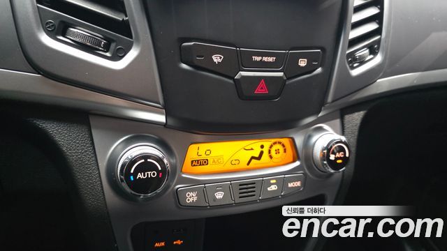 KG Mobility KORANDO 2014 — photo 24