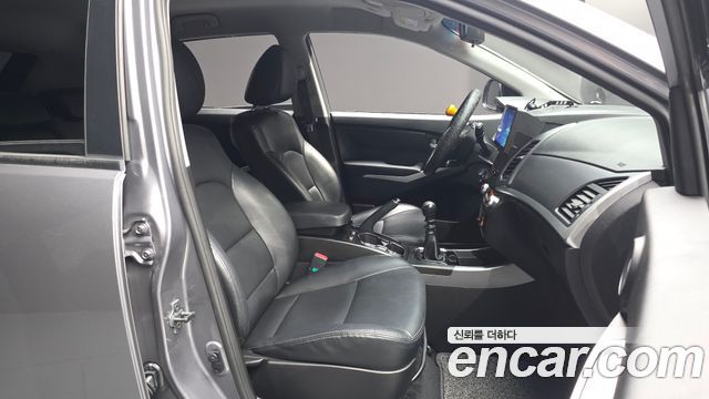KG Mobility KORANDO 2014 — photo 16