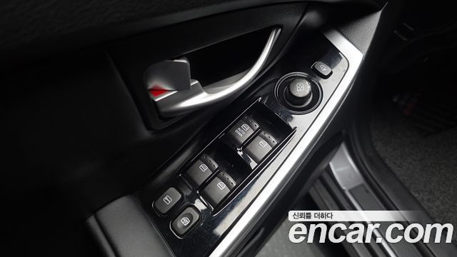 KG Mobility KORANDO 2014 — photo 27