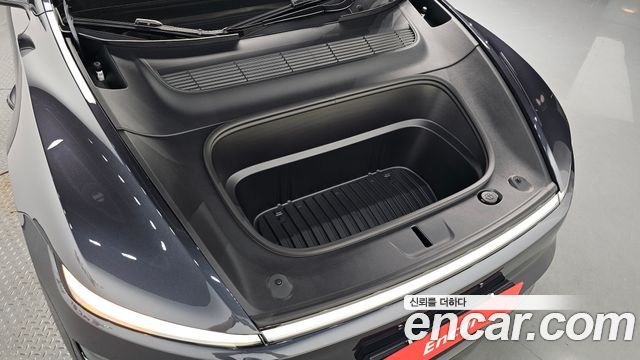 Tesla Model Y 2026 — photo 6