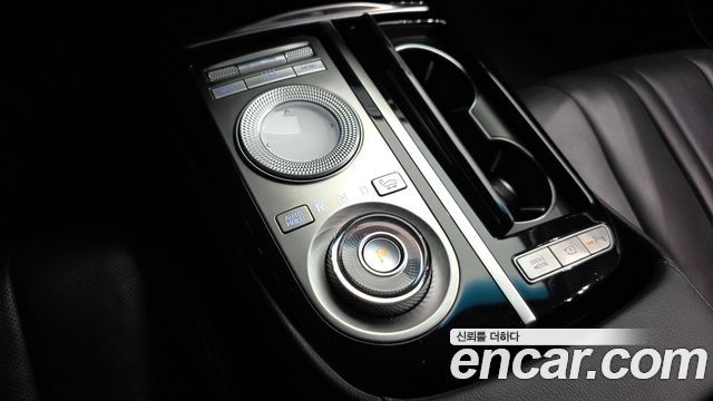 Genesis G80 2021 — photo 9