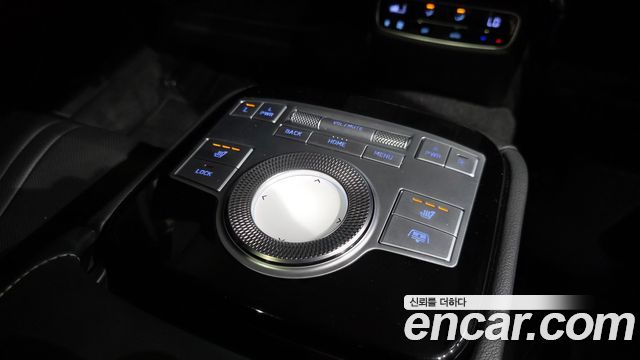 Genesis G80 2021 — photo 18